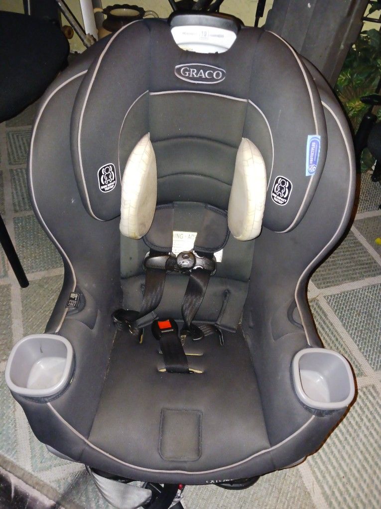 Nice Clean Graco Toddlers Carseat 25 Firm