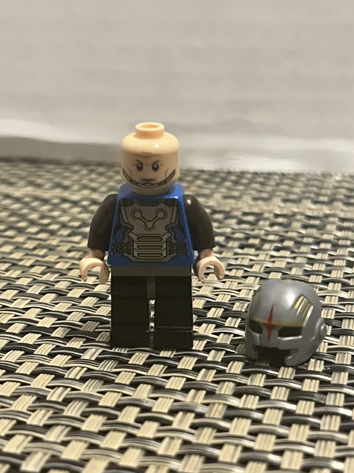 Lego Nova Corps Officer Guardians of the Galaxy Marvel sh128 Minifigure