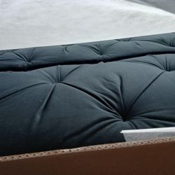 New Sofa-to-Bed Evolution: 66" Black Velvet Sofa Bed Transforms Seamlessly.