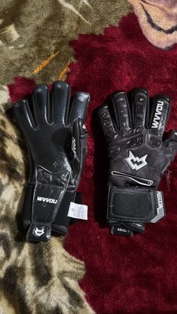 Goalkeeper Gloves (size 8)