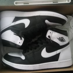 Air Jordan 1s