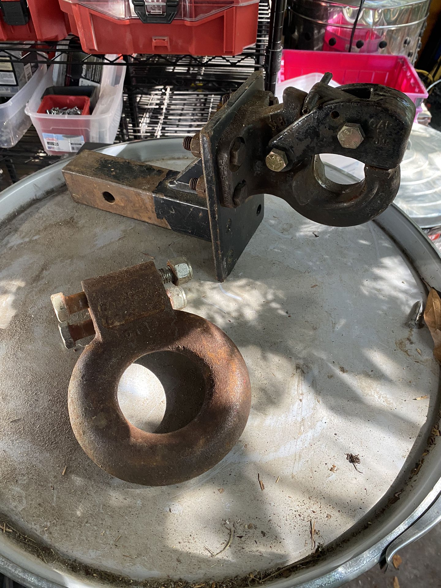 Trailer Hitch Receiver And Ring