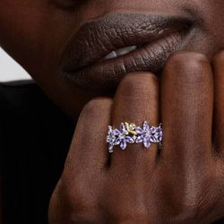 Pandora Bridgerton Herbarium & Bee Ring Sz 8