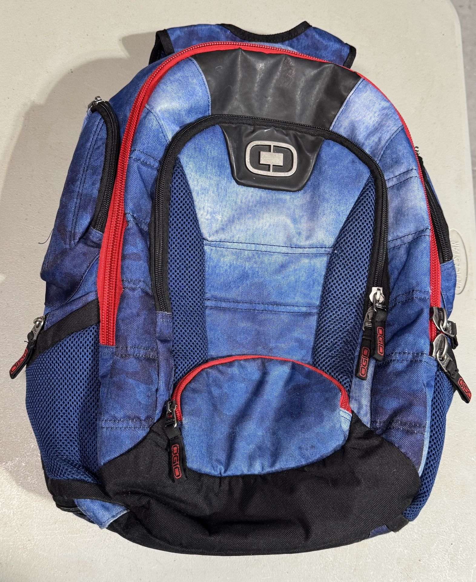 Ogio Bandit backpack, multicolor. Great condition. Clean.