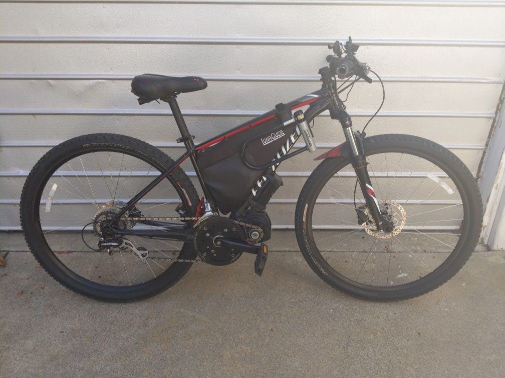 E-Bike City-Off Road 37mph top Speed. DIY 3000 Watt Mid Drive Motor