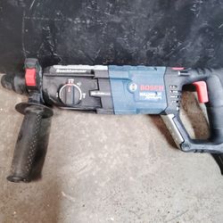 Bosch Bulldog Roto Hammer 