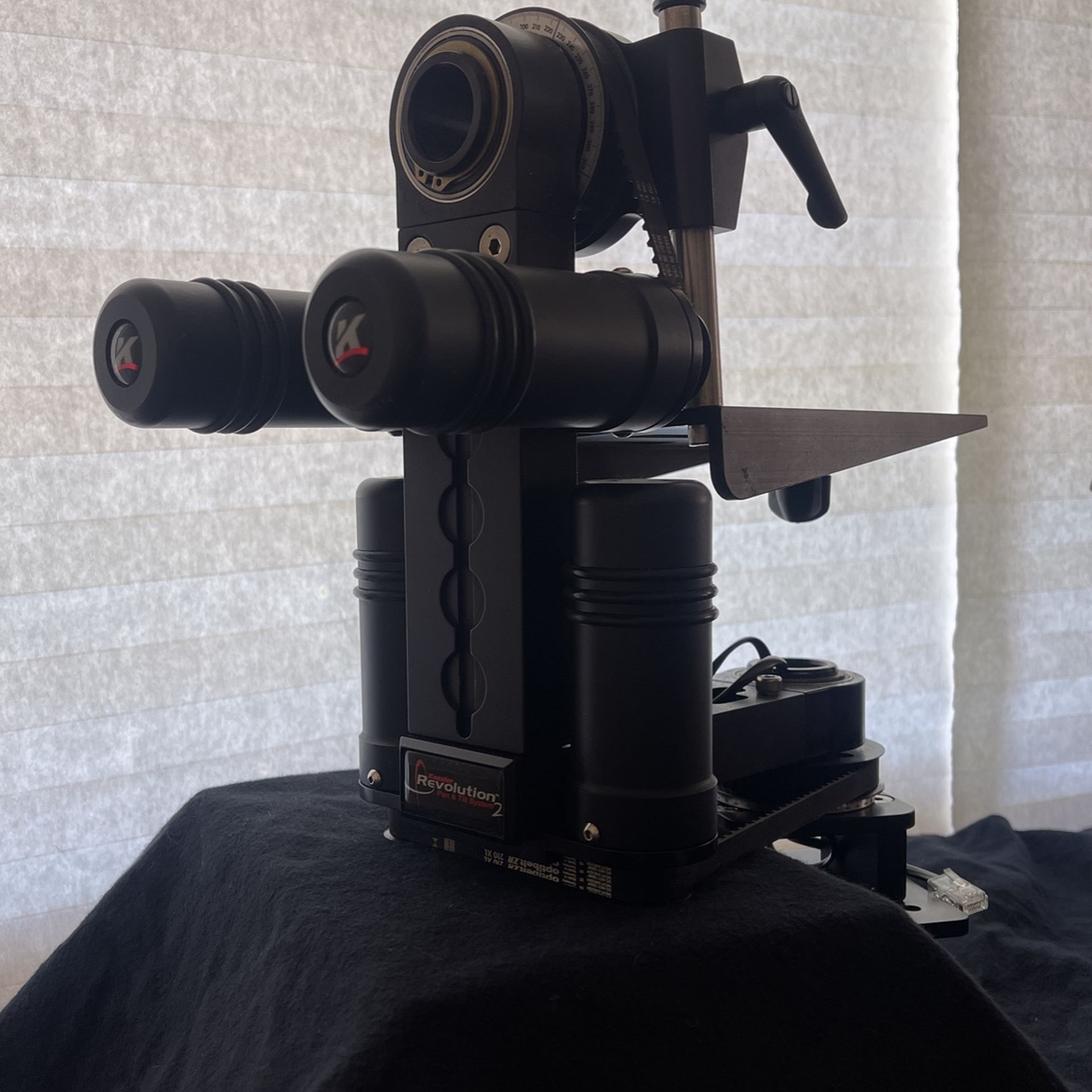 Kessler Revolution 2 Motorized Pan Tilt Head - 500 Series