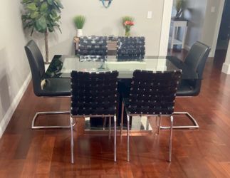 Modern Glass Kitchen Table Set – 4 Chairs Included (Black/White/Silver Base) $175