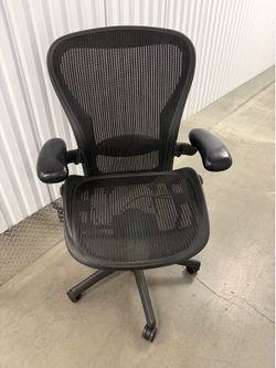 Aeron chair size C