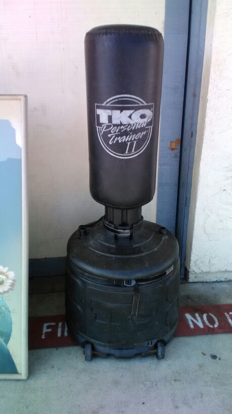 Tko personal trainer 2 punching bag