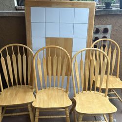 Tile Top Oak Table With 4 Oak Chairs