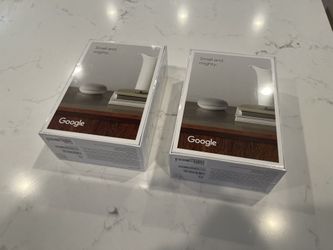 Tow Smart Google hubs - Brand new - Price Is For Ea H