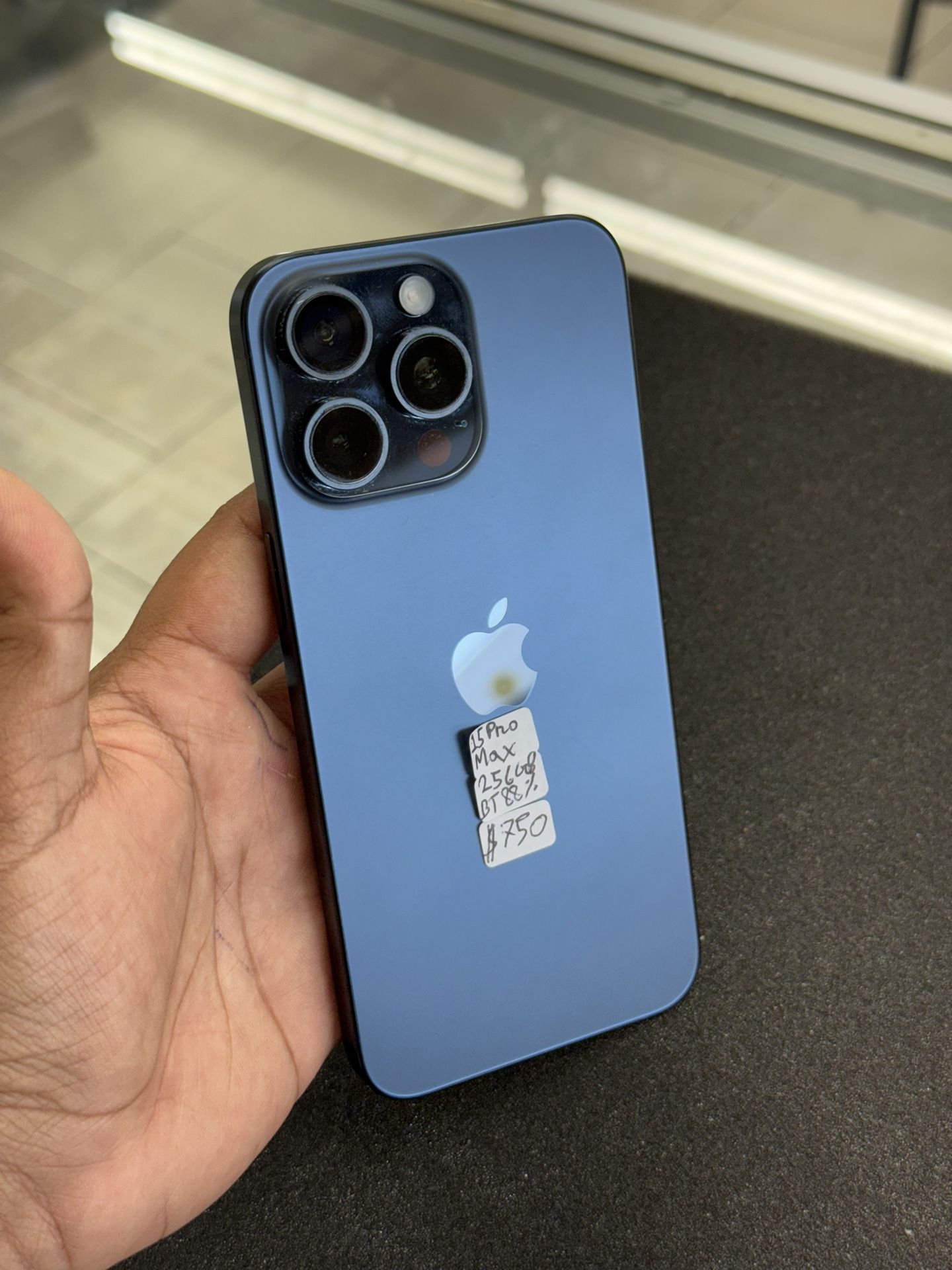 Apple iPhone 15 Pro Max 256gb Unlocked