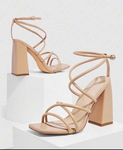 Apricot Heels (EUR 40) US 9