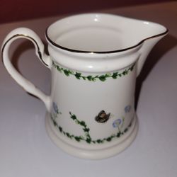 Meritage Milk Holder