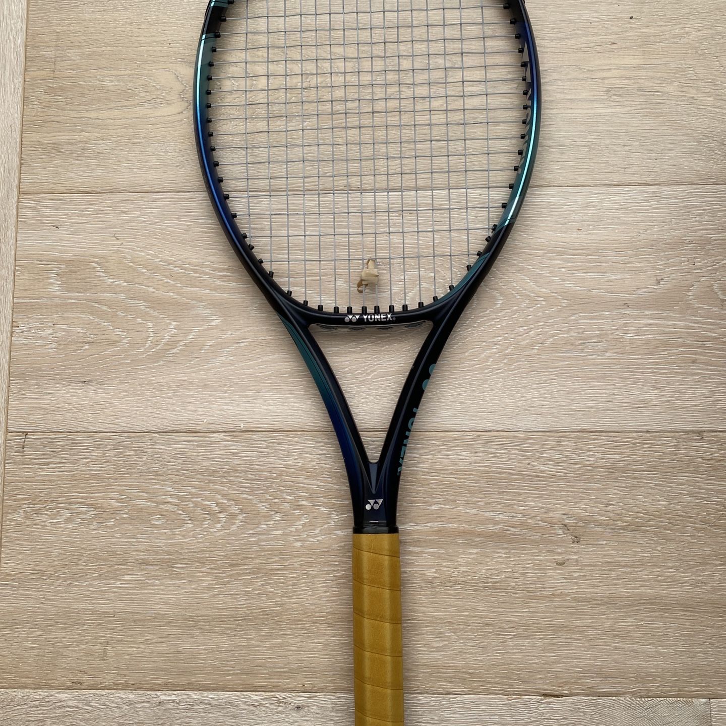 Yonex Ezone 98 2022 tennis racquet for Sale in West Los Angeles