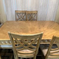 Dining Room Table 