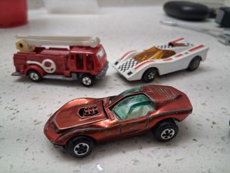 vintage diecast car is a 1969/1970 Johnny Lightning Custom Mako Shark, originally produced by Topper Toys