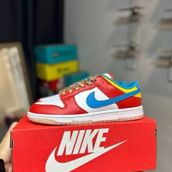 Nike shows for Men, size 9.5