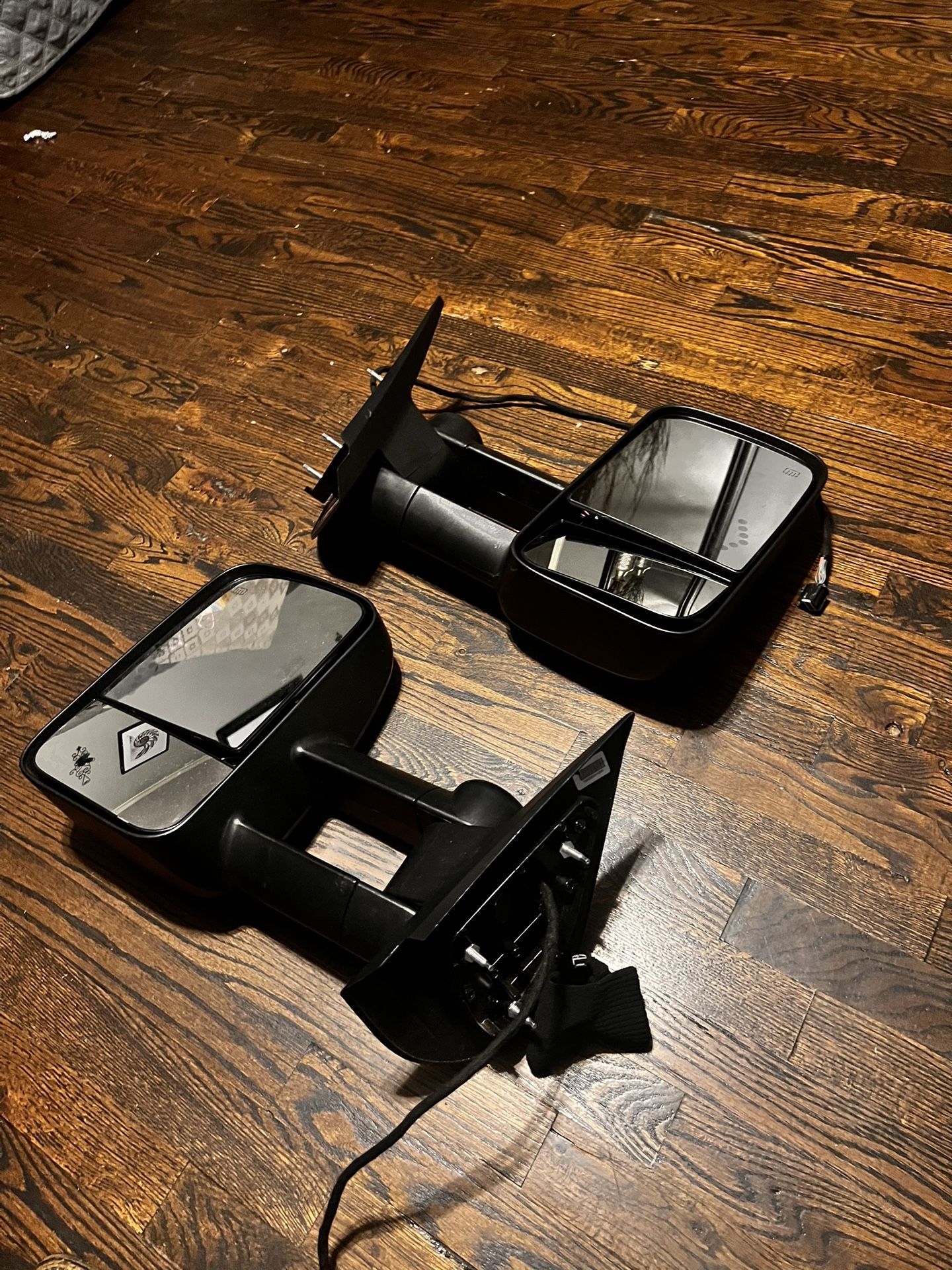 2007-2013 Chevy And sierra Tow Mirrors