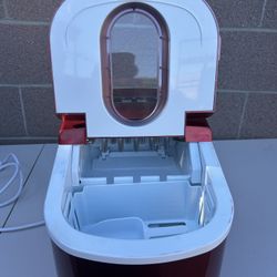 HODIAX Portable Ice Maker - Metallic Red - Countertop Compact Ice Machine