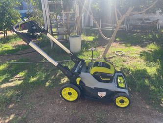 40V HP Brushless 21" Whisper Series Cordless Walk-Behind Multi-Blade Push Lawn Mower - (2) 6.0 Ah Batteries & Charger