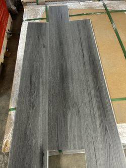 6.5MM & 20MIL Waterproof Vinyl With Padding Attached 