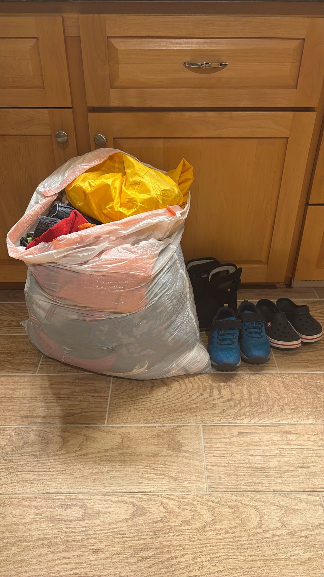 *Free* Clothes and Shoes For 4 Year Old Boys