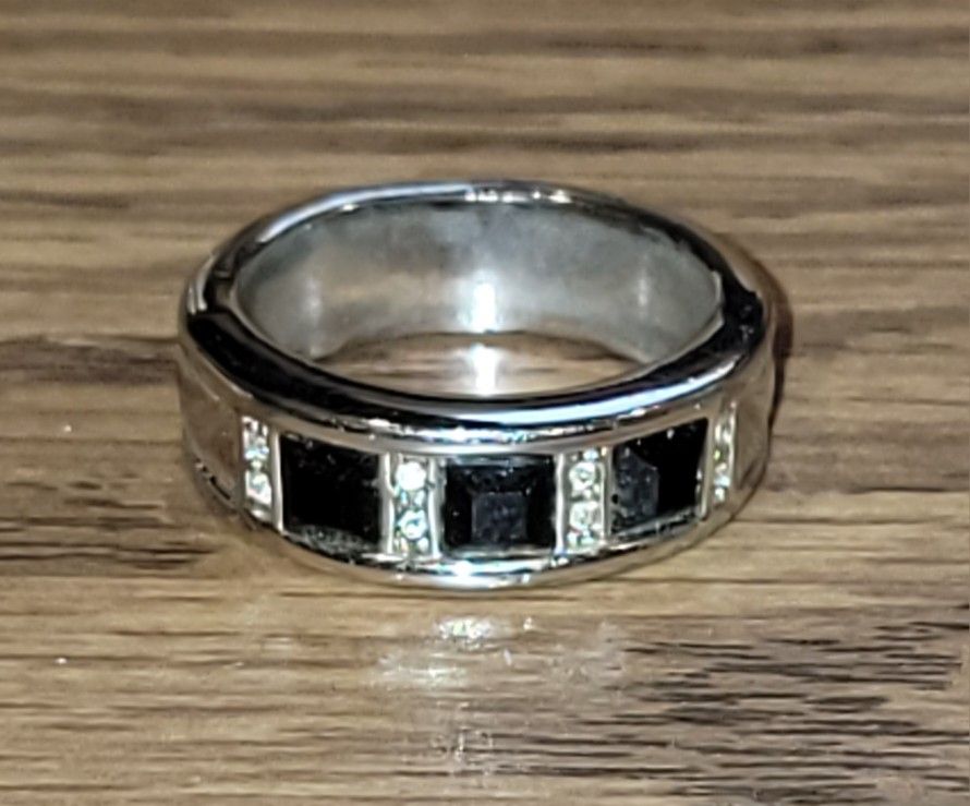Women's Ring Size 7