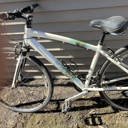 Men’s 26 Inch Diamond Back Road Bike lightweight aluminum