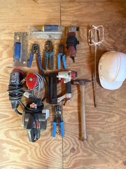 Mixed Construction Tool Lot / offer up /