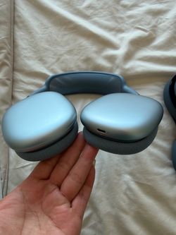Authentic AirPods Max blue $400