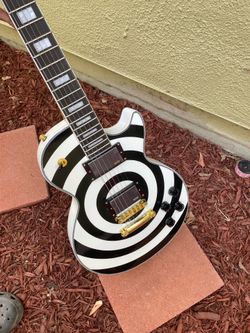 Chibson zakk wylde bulls eye guitar