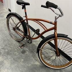 Huffy Cranbrook 26-inch Men's Beach Cruiser.