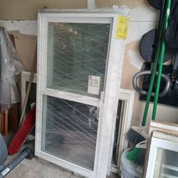 Vinyl max and Simonton windows.