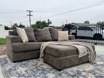 Living spaces gray couch with ottoman DELIVERY AVAILABLE