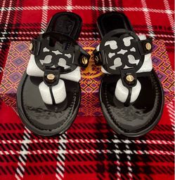 New Tory Burch Black Glossy Sandals Size 8.5