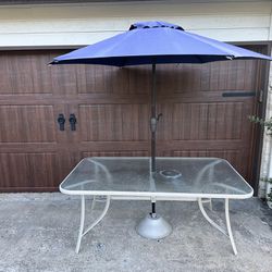 Patio Table & Umbrella  Outside Furniture 