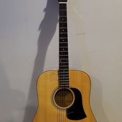 ARIA ACOUSTIC GUITAR MODEL AW-20N (Only Contact If Serious) If It Doesn't Say SOLD . ITS AVAILABLE
