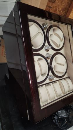 Automatic watch winder