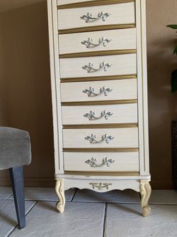 Tall Slim Lingerie Dresser for Sale in Escondido, CA - OfferUp Tall Slim Lingerie Dresser for Sale in Escondido, CA - OfferUp