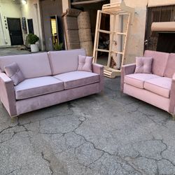 Sale! Sofa And Loveseat Set Made In The USA 🇺🇸 Was $1350, Now $899 (read description below)