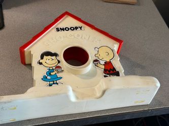 1985 Charlie Brown Snoopy Snow Cone Maker No Shovel