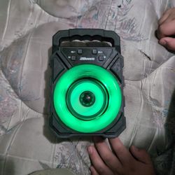 2 Boom Bluetooth Speaker 