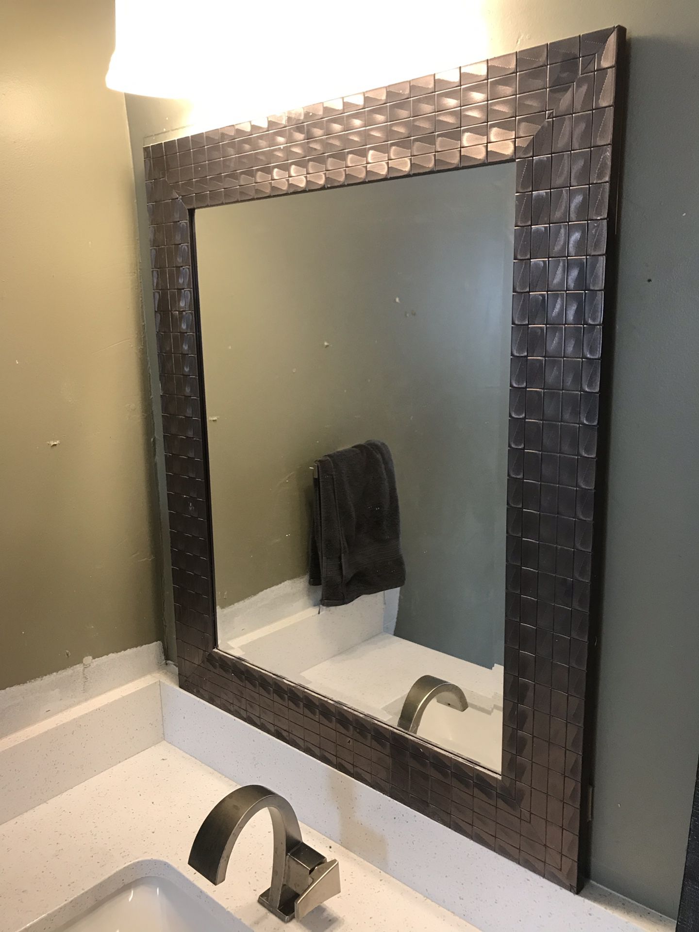 Vanity wall mirror