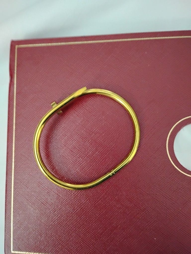 Luxury Bracelet (Unisex)