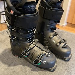 Head Kore 1 Ski Boots