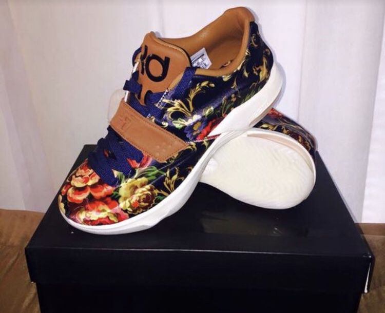 Nike KD EXT Floral (Brand New Never Worn)