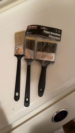 Paint Brushes 