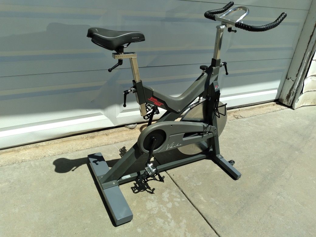 Star Trac V-bike Spin Bike